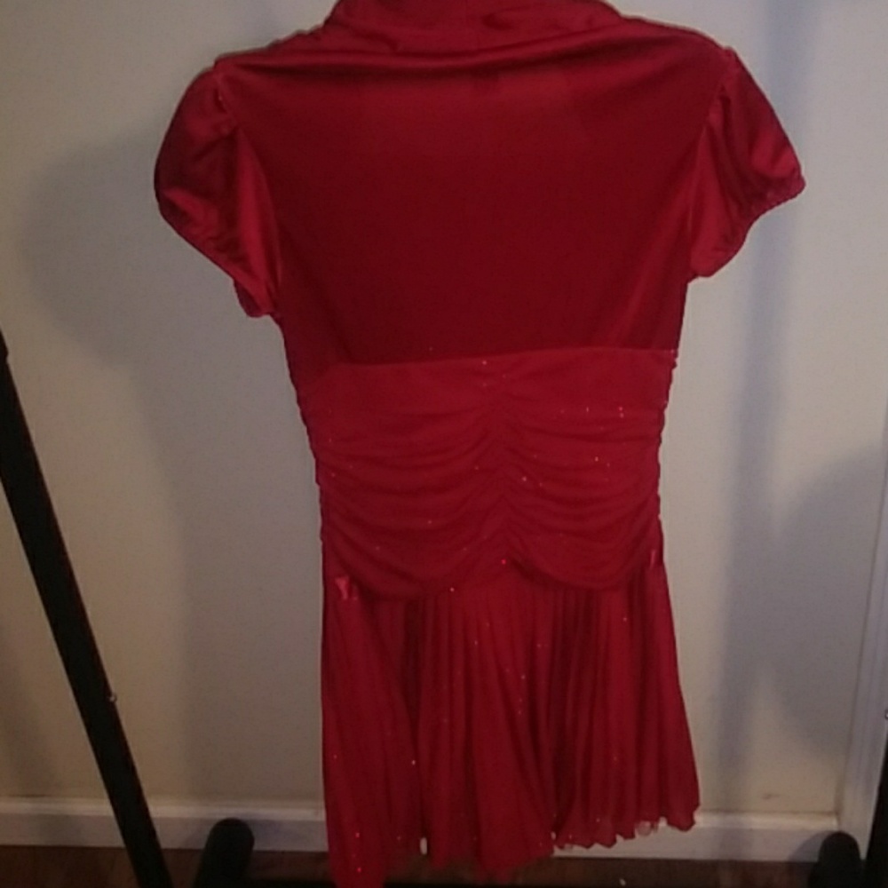 💖GORGEOUS RED BLING ROUCHED DRESS - Picture 3 of 6
